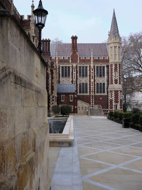London — photograph 21 of 31 by Damiano Cerrone